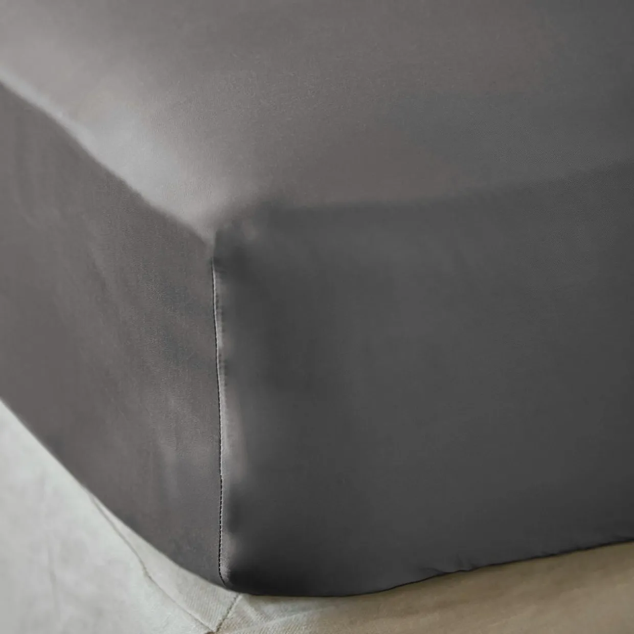 Drap housse satin de bambou (140 x 200 cm) Sienna Gris granit