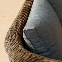 Fauteuil de jardin en résine tressée Calvi Sépia et gris foncé