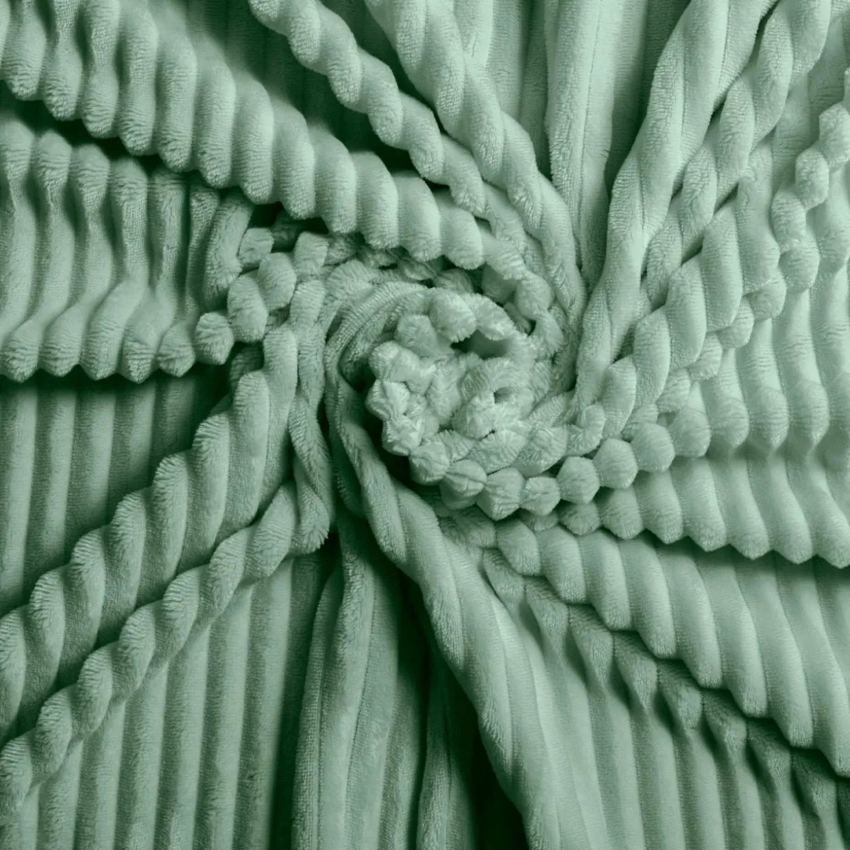 Housse de couette et deux taies d'oreiller flanelle (240 x 220 cm) Veloutea Vert cédre