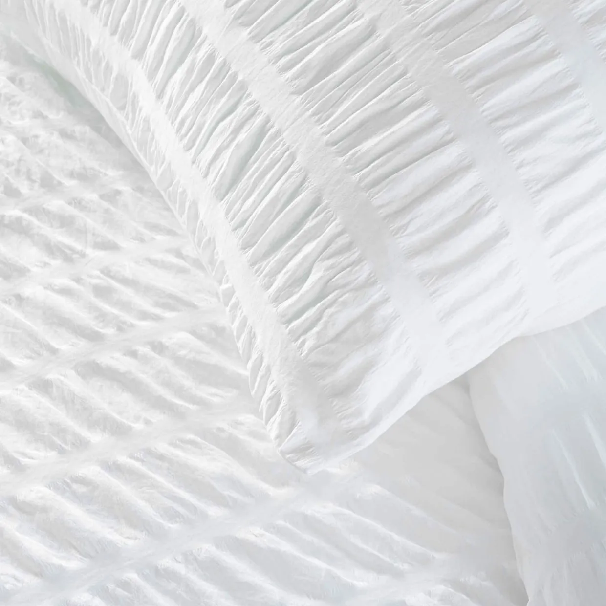 Housse de couette et une taie d'oreiller microfibre (140 x 200 cm) Plissia Blanc