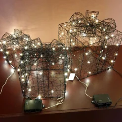 Lot de 3 cadeaux lumineux à piles 90 LED (H28 cm) Féerie Blanc chaud