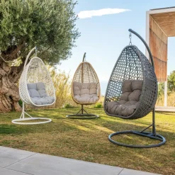 Loveuse suspendue en résine tressée Coral Naturel