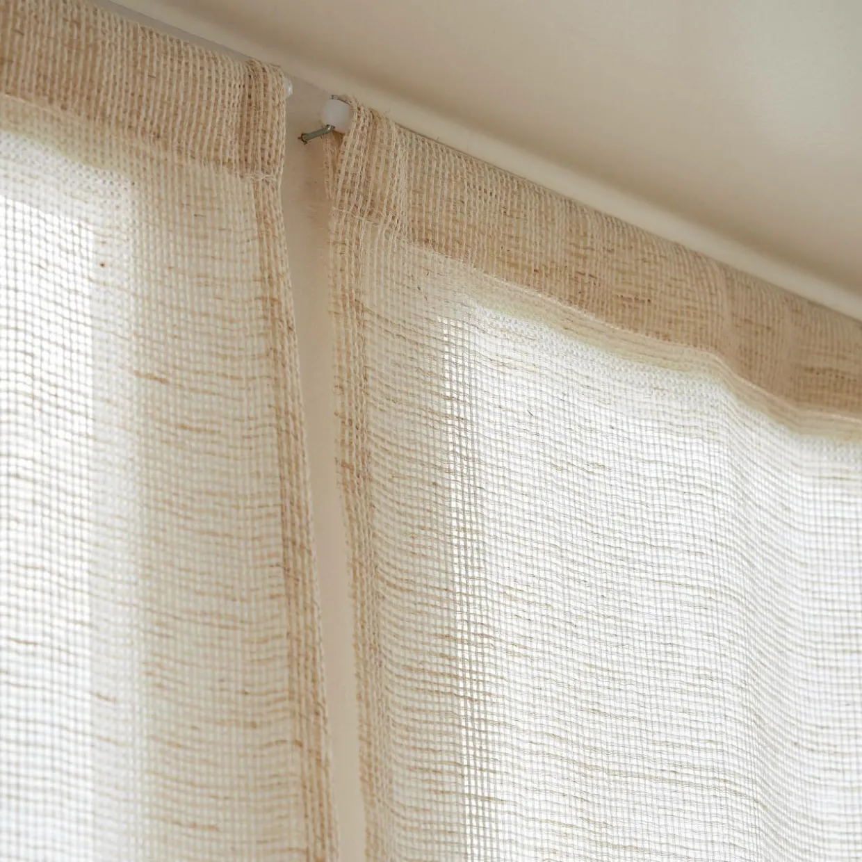 Paire de voilages passe-tringle effet lin (60 x 90 cm) Luca Beige