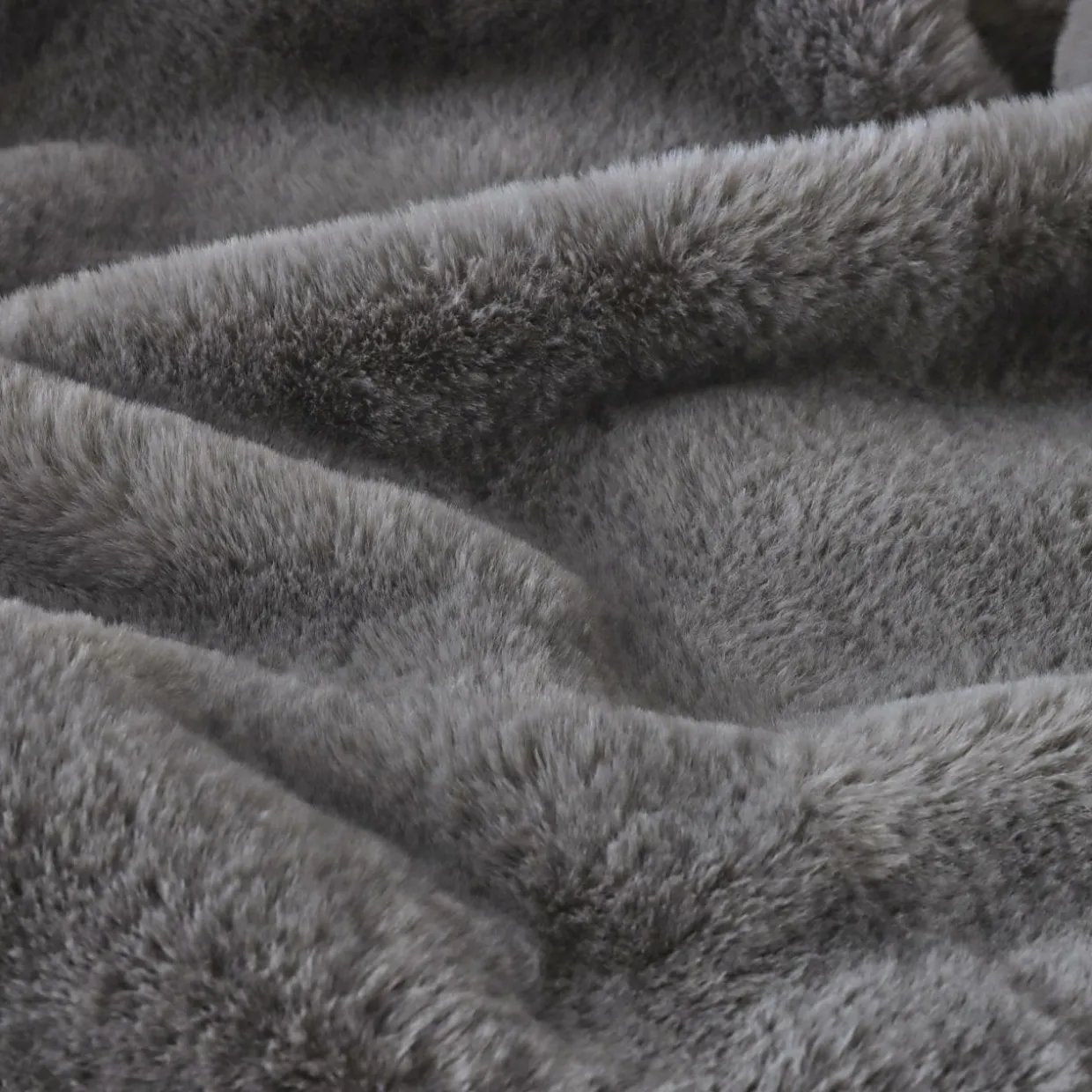 Plaid fausse fourrure (140 x 200 cm) Finn Gris anthracite