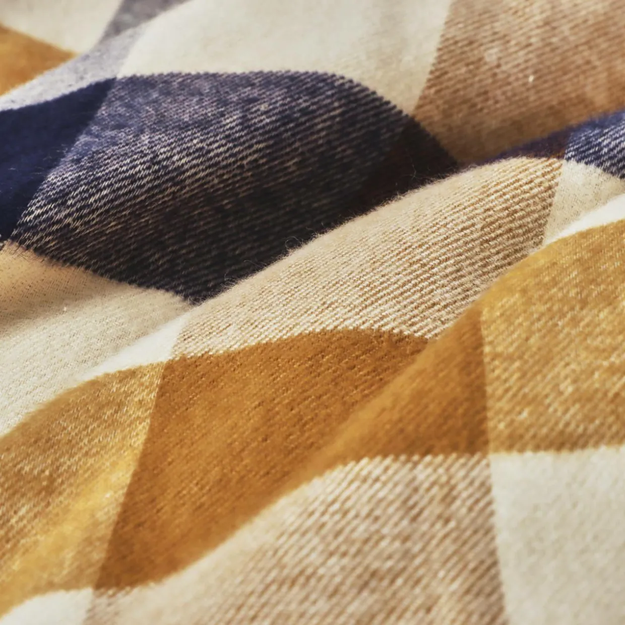 Taie d'oreiller carrée flanelle de coton (80 x 80 cm) Nina carreaux Multicolore