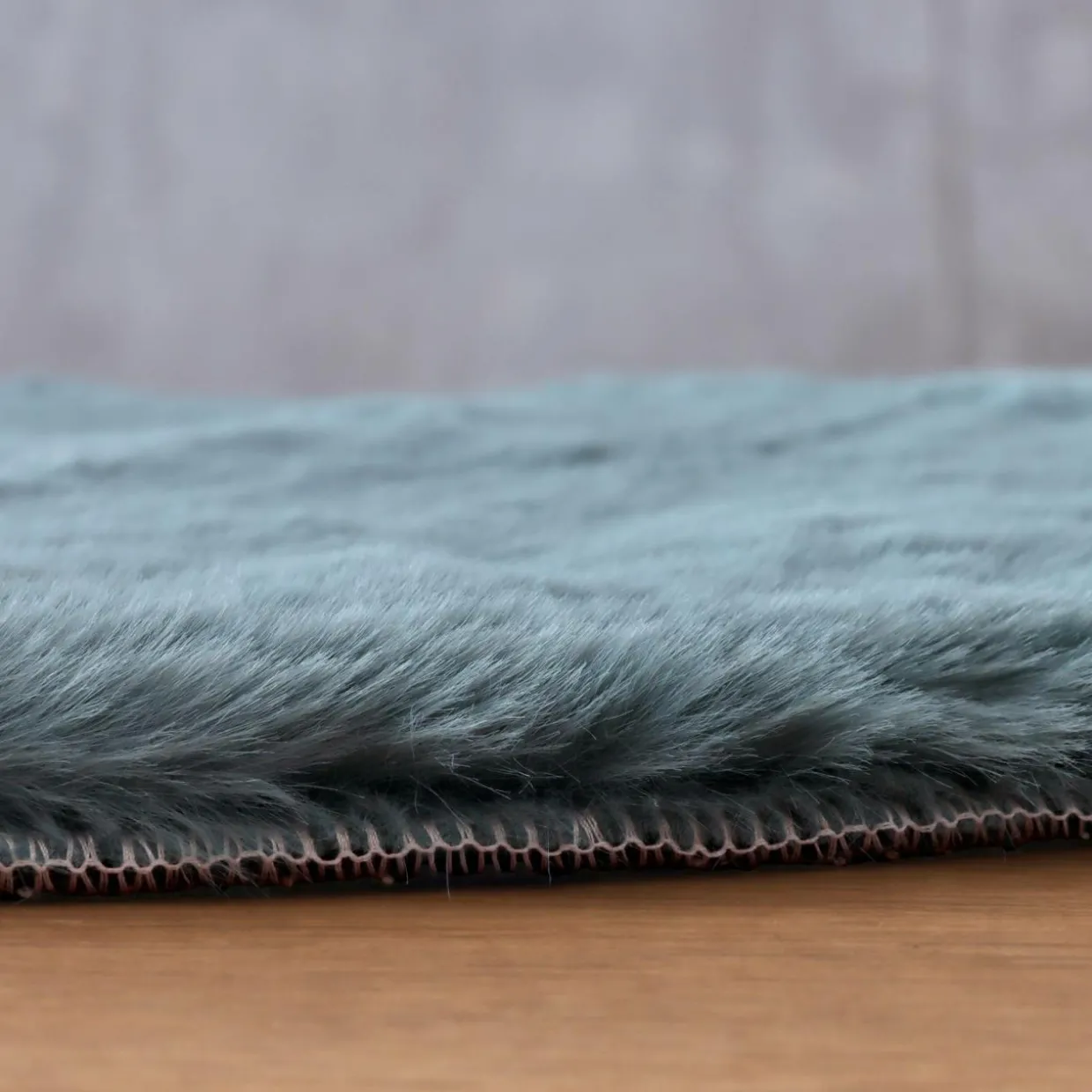Tapis rond fausse fourrure (80 cm) Finn Bleu