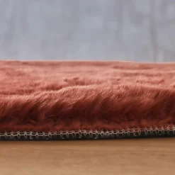 Tapis rond fausse fourrure (80 cm) Finn Terracotta